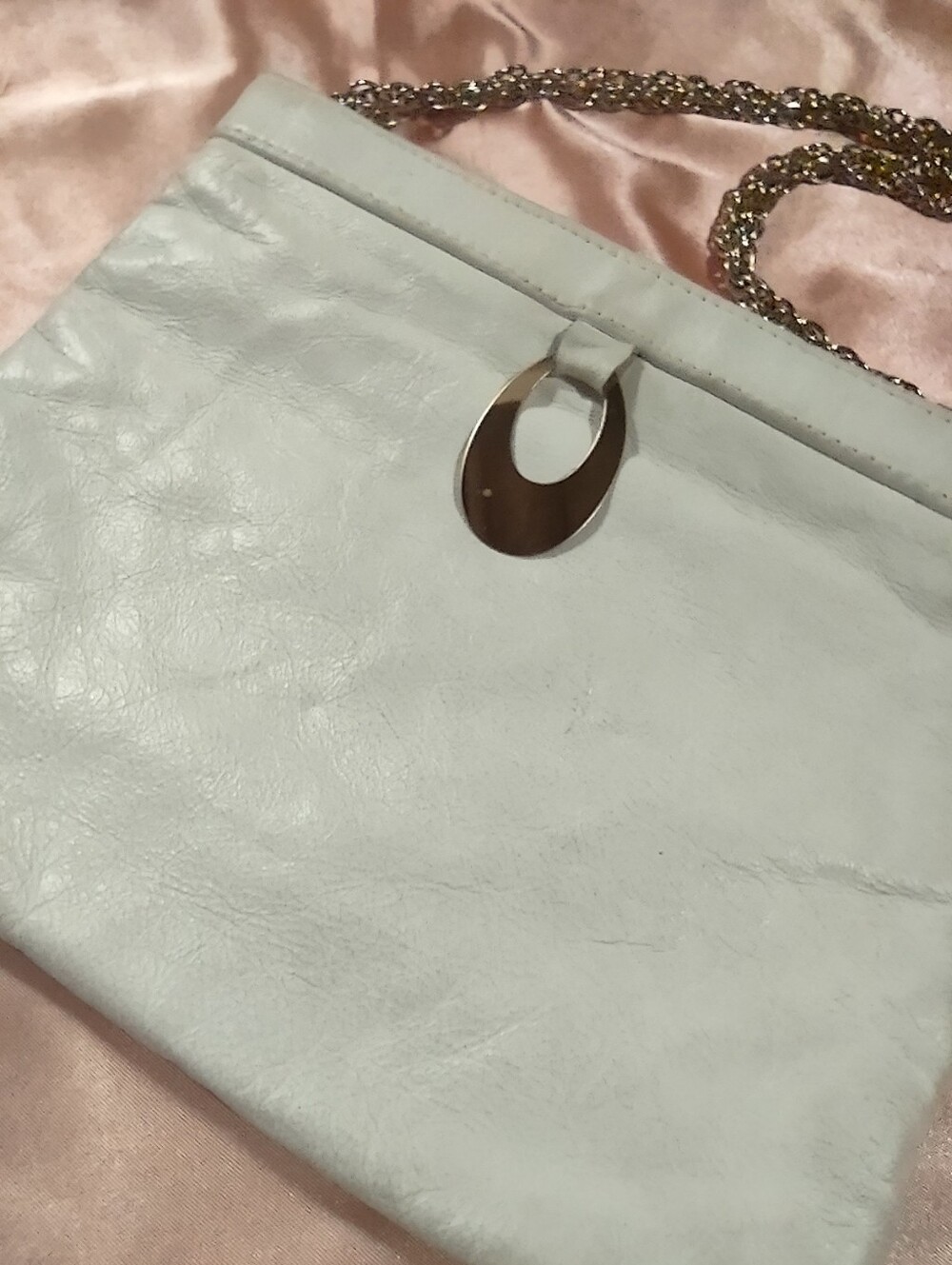 Vintage White Leather Flex Frame Chain-Handle Shoulder Bag